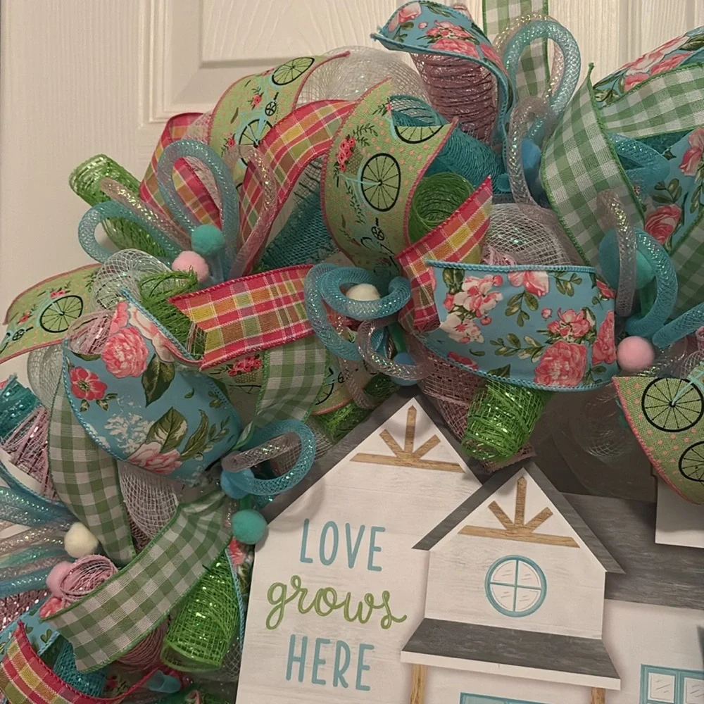 Love Grows Here wreath